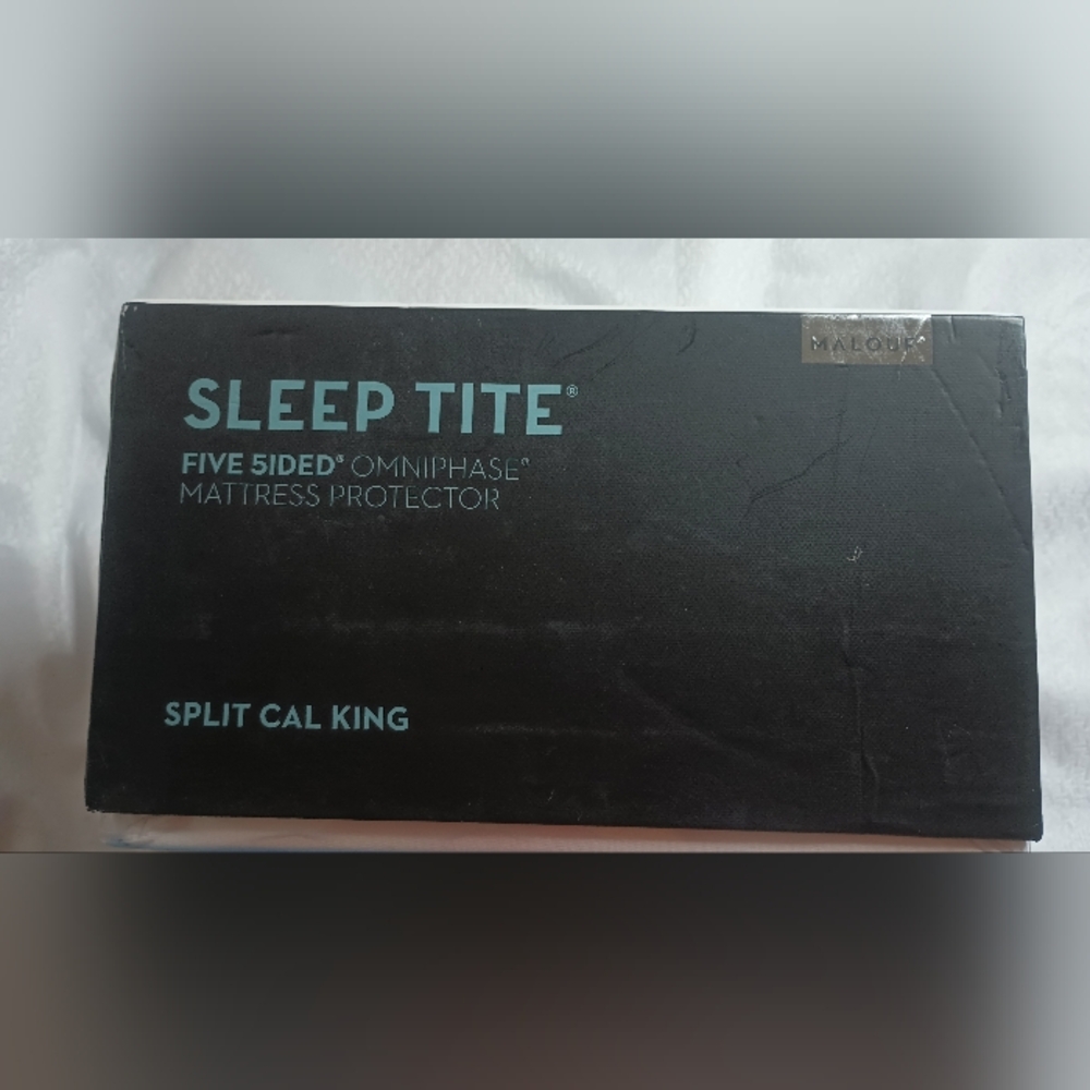 Malouf Sleep Tite Mattress Protector - White
